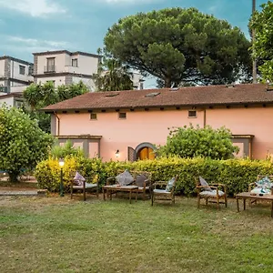 Capodimonte 2*, Napoli Italia